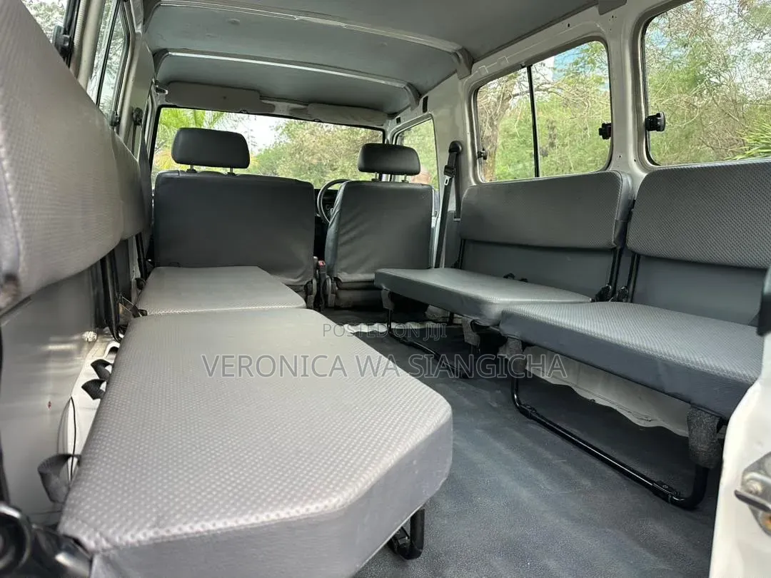 Toyota Land Cruiser Prado 2008 White