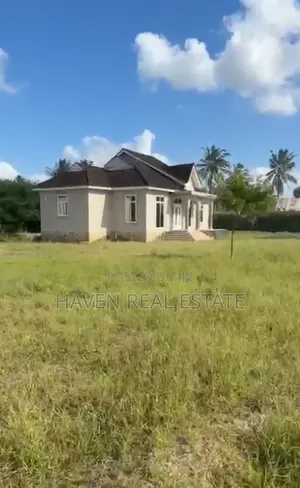 Prime Plot for Sale at Mtoni Kijichi