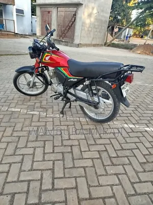 Honda CB 2025 Black