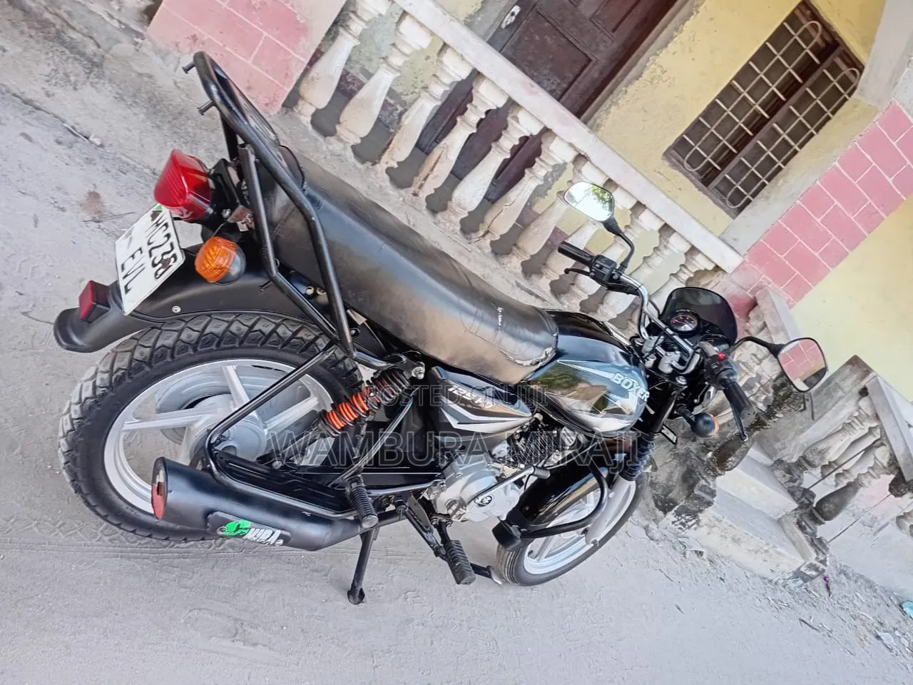 New Bajaj Boxer 125 2025 Black
