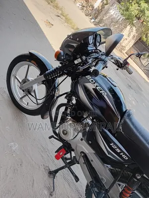 New Bajaj Boxer 125 2025 Black