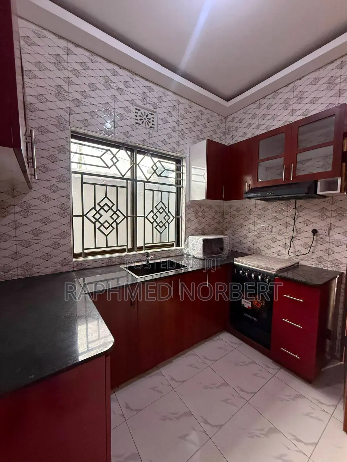 3bdrm House in Tanzania Real, Central Business Area for rent