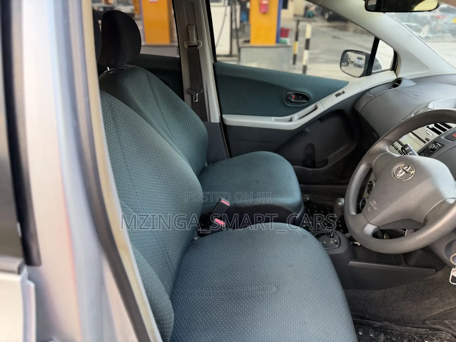Toyota Vitz 2008