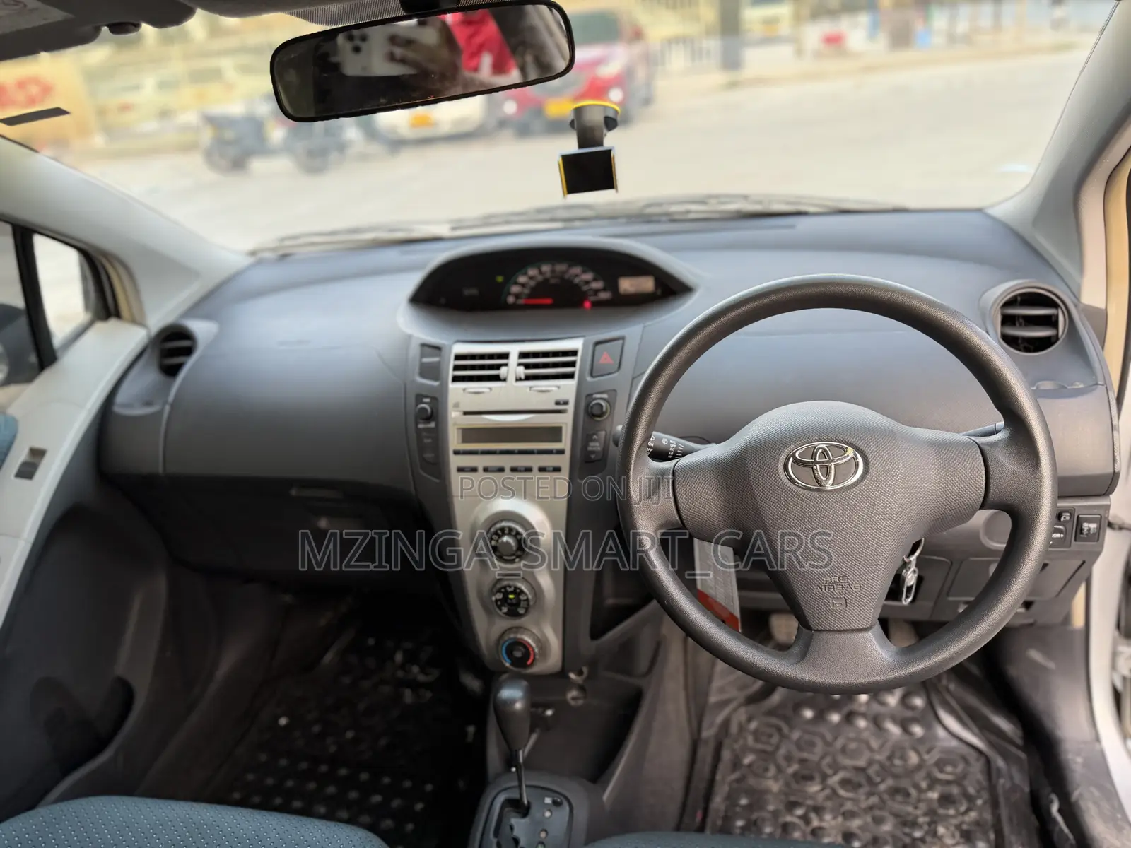 Toyota Vitz 2008