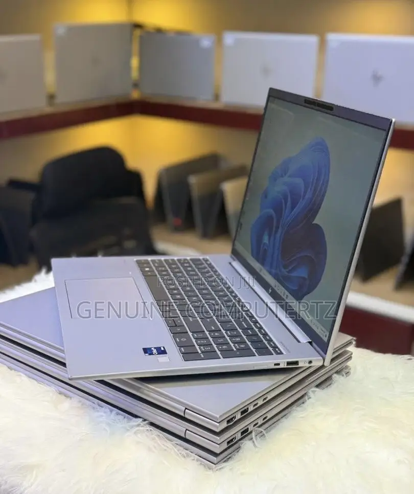 Laptop HP ZBook Firefly 16inch G9 16GB Intel Core i7 SSD 512GB