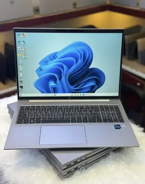 Laptop HP ZBook Firefly 16inch G9 16GB Intel Core i7 SSD 512GB