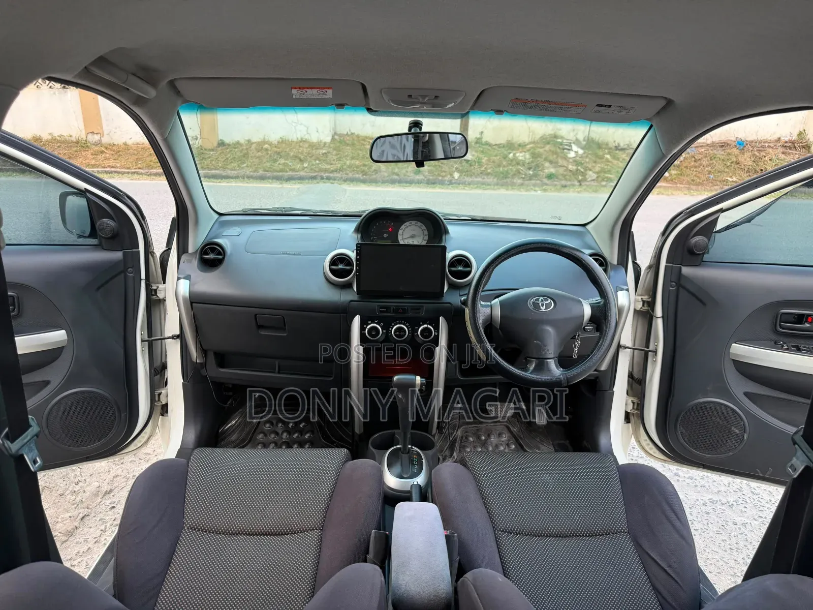 Toyota IST 2005 White