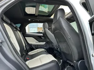Jaguar F-Pace 2018 Gray
