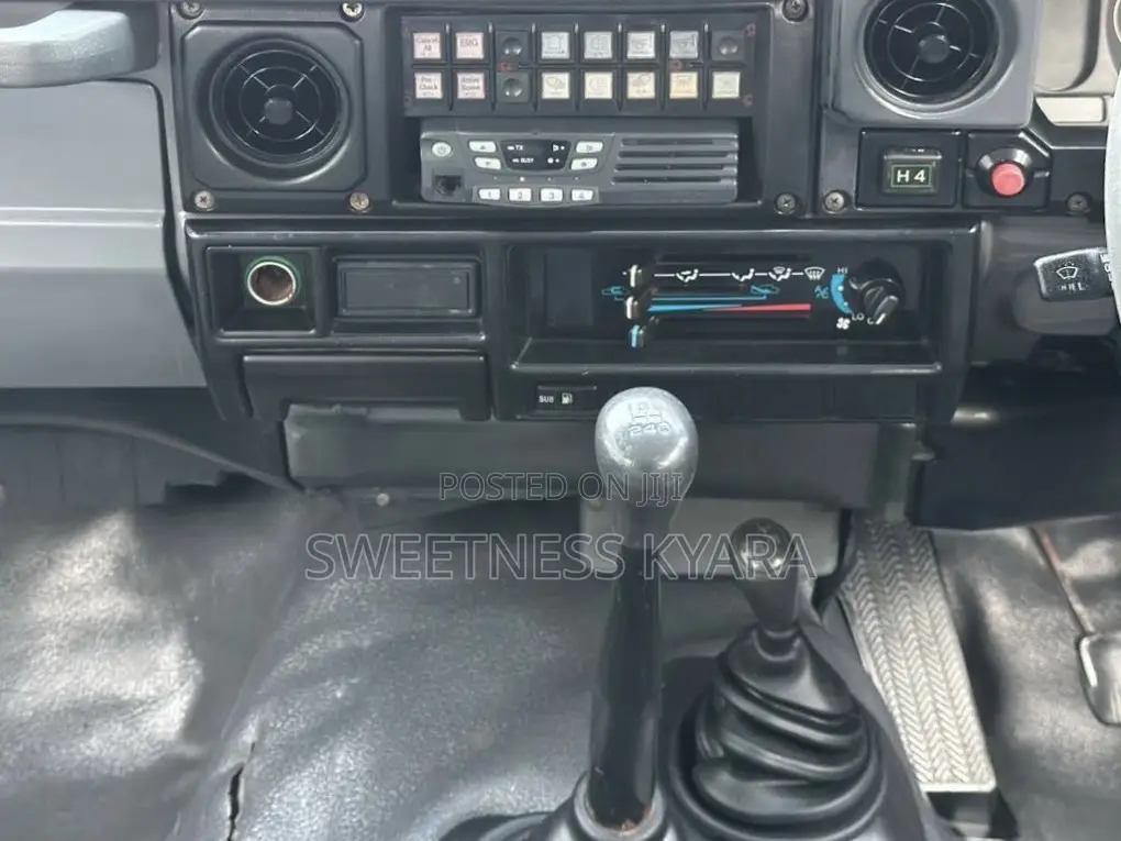 Toyota Land Cruiser 2008 White