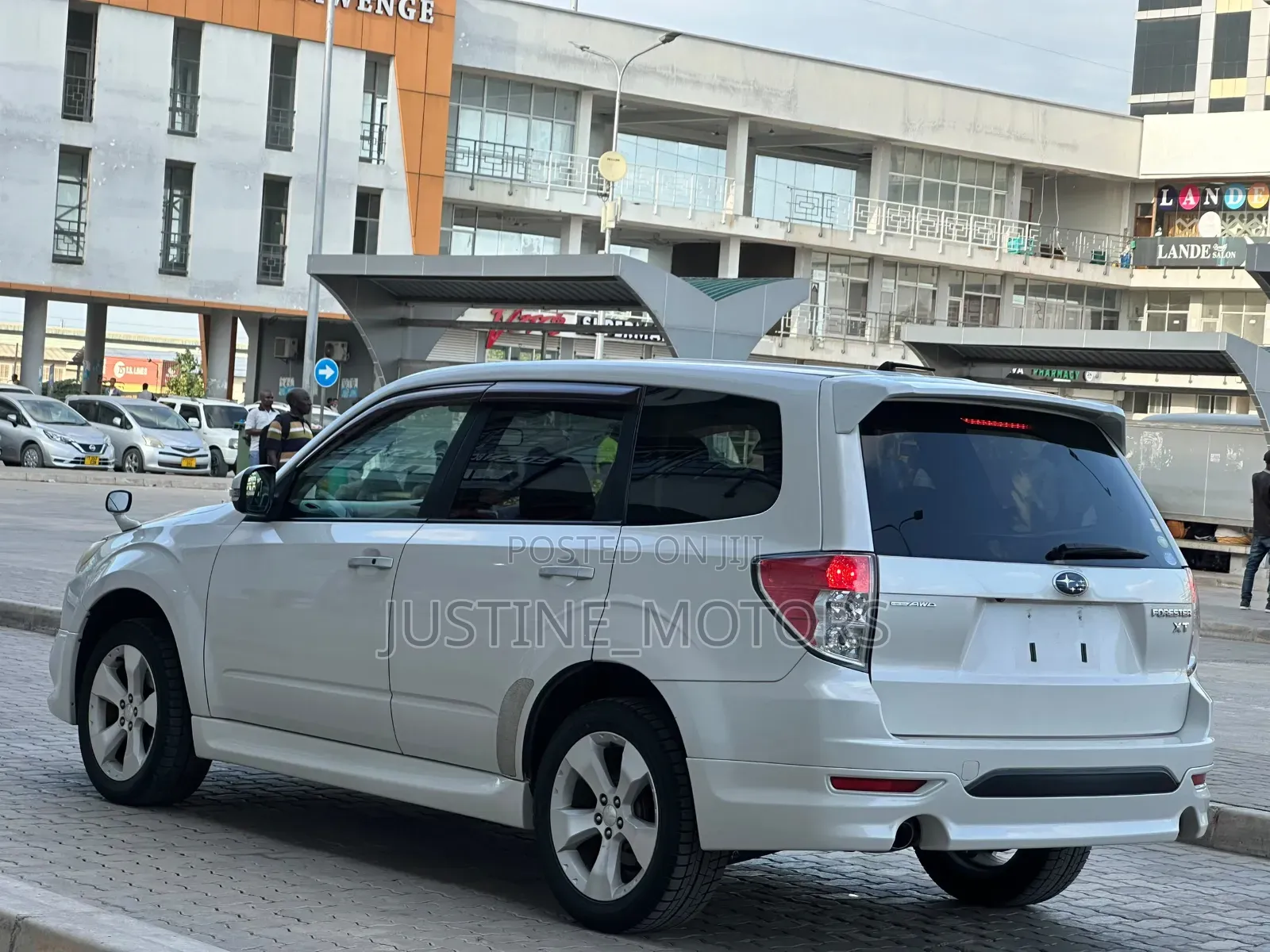 Subaru Forester 2010 White