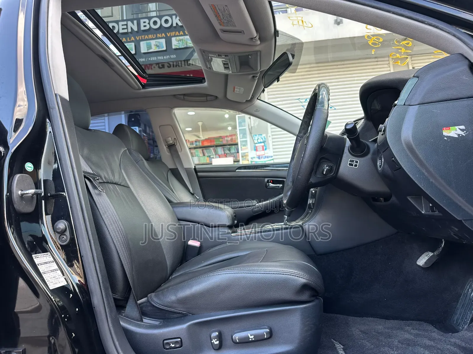Toyota Crown 2006 Black