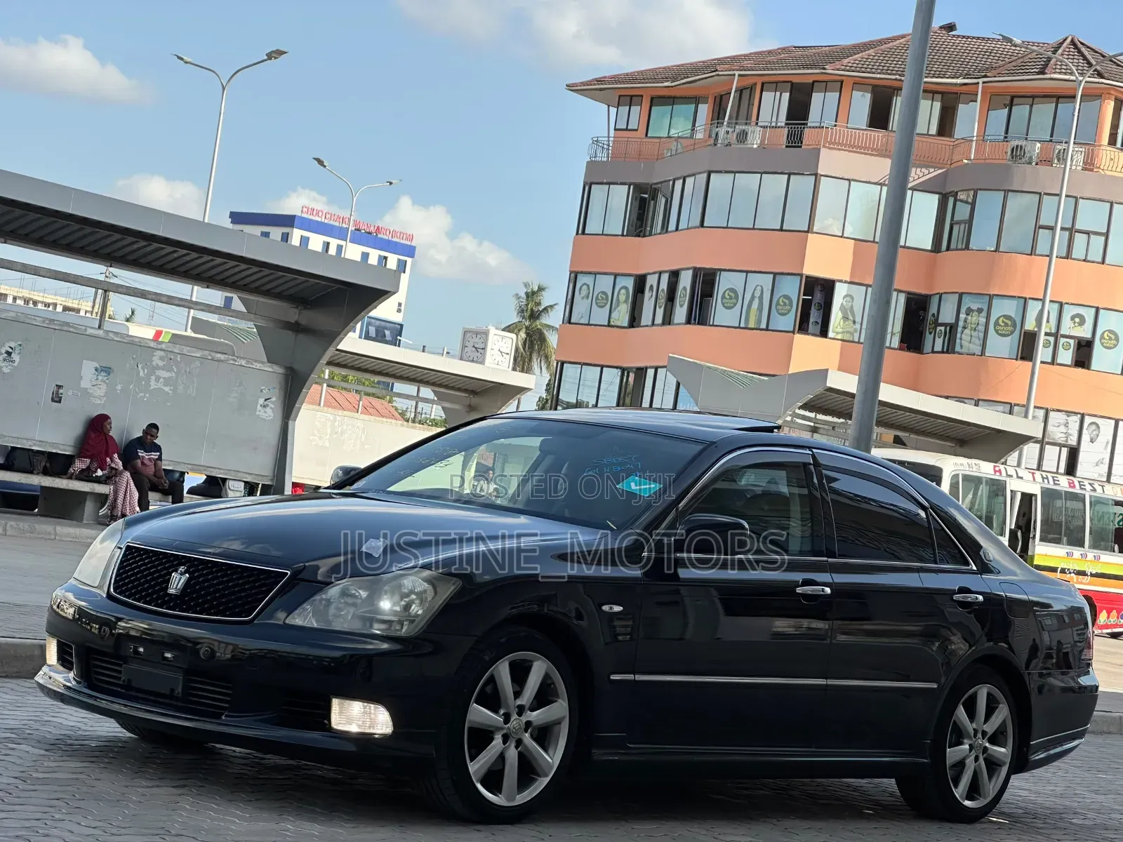 Toyota Crown 2006 Black