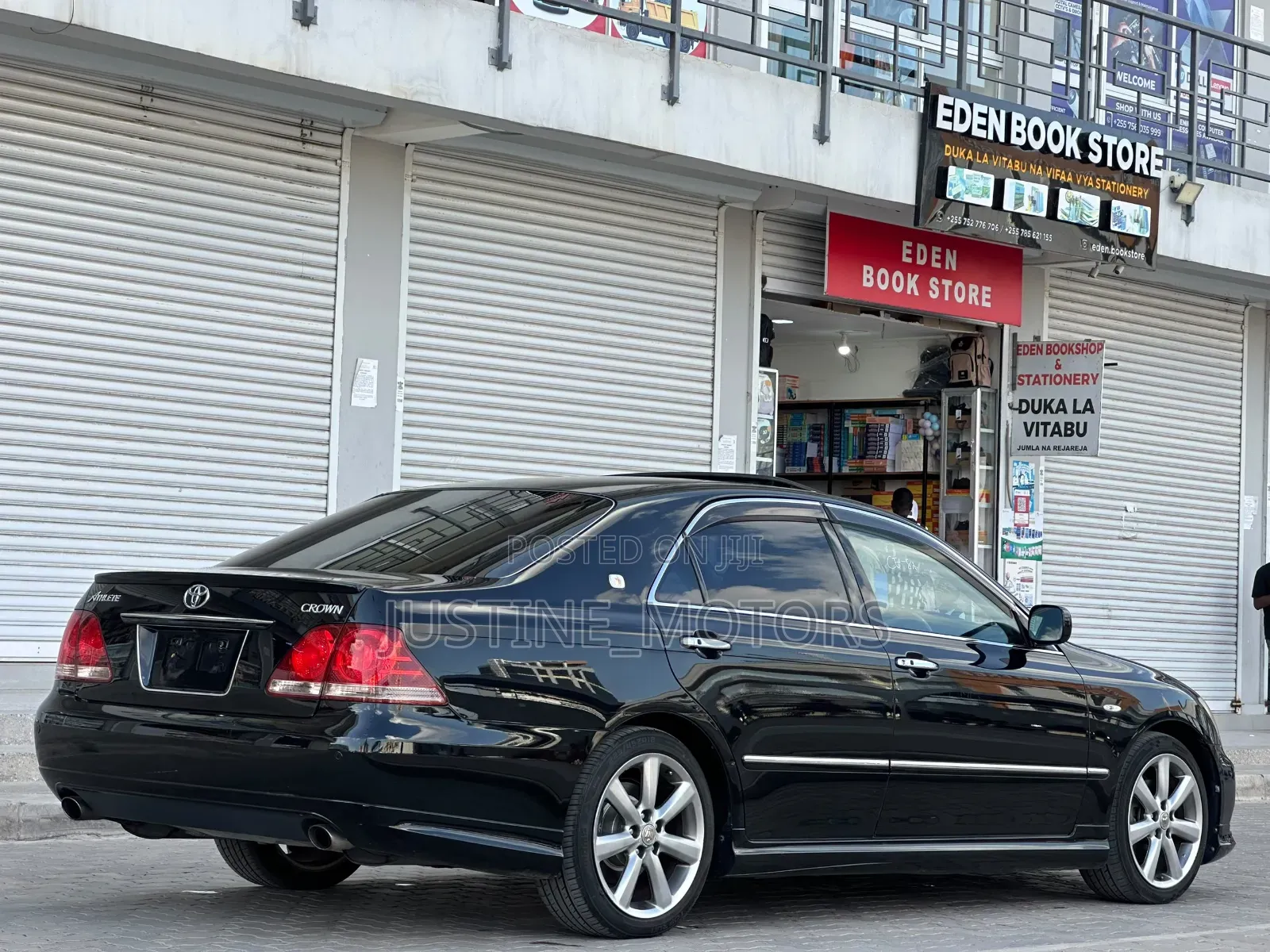 Toyota Crown 2006 Black