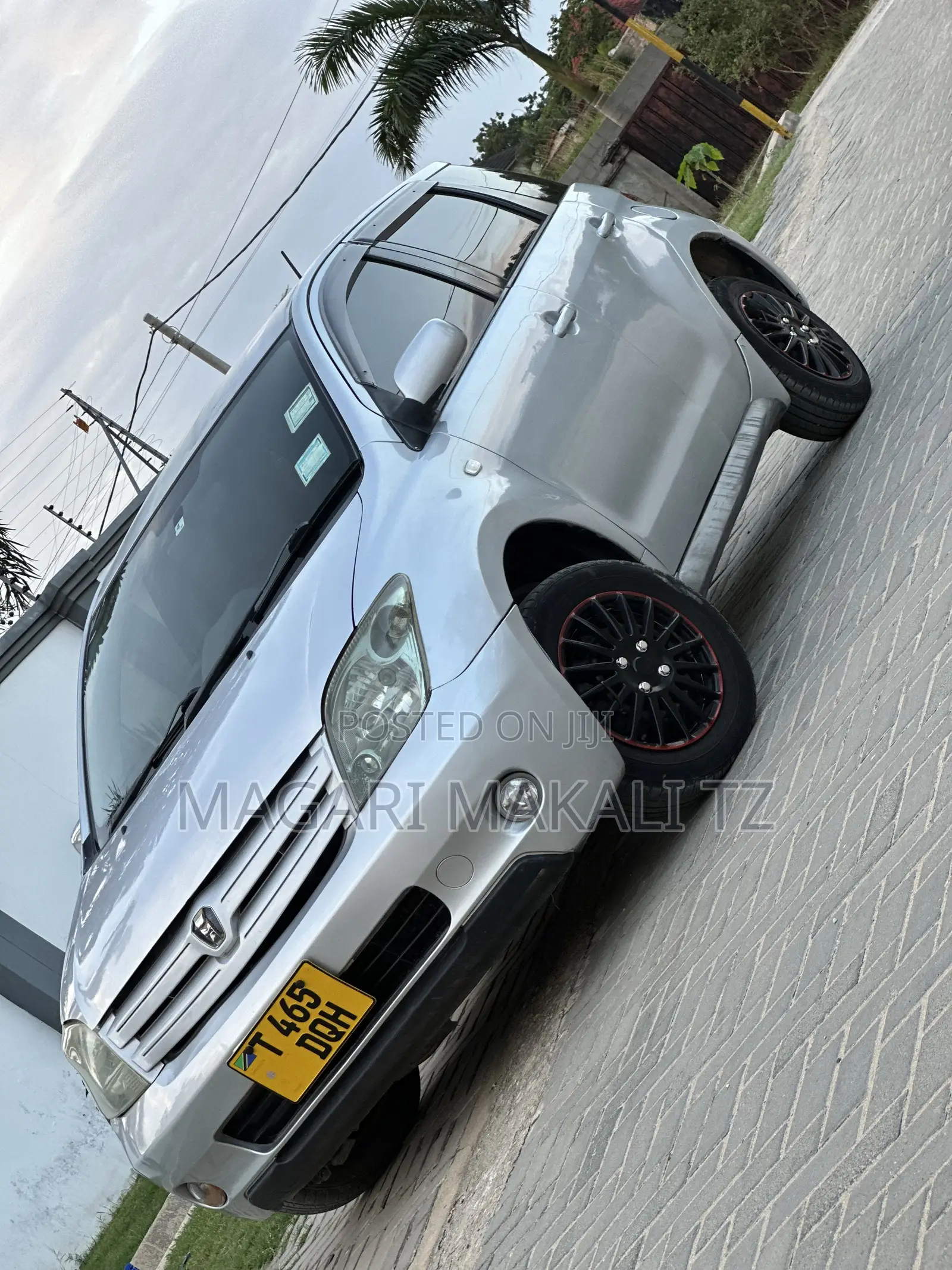 Toyota IST 2004 Silver