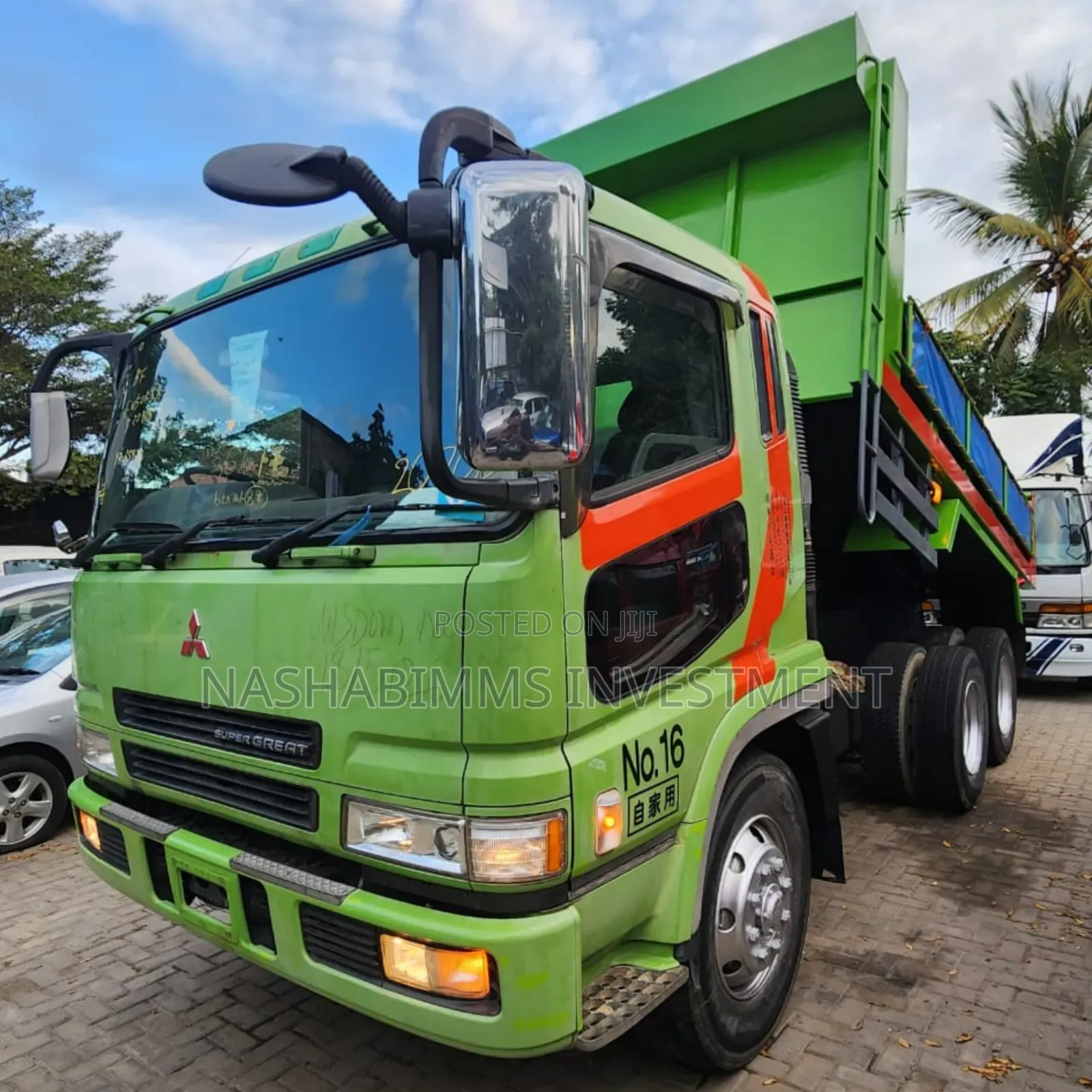 Mitsubishi Fuso Dumper