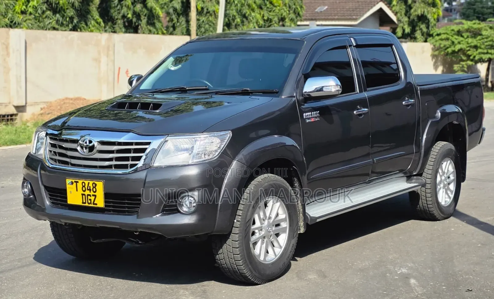 Toyota Hilux 2015 Gray