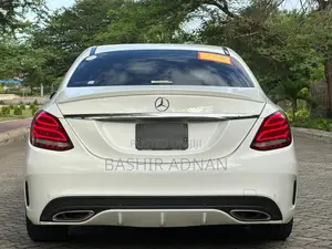 Mercedes-Benz C200 2014 Pearl