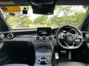 Mercedes-Benz C200 2014 Pearl