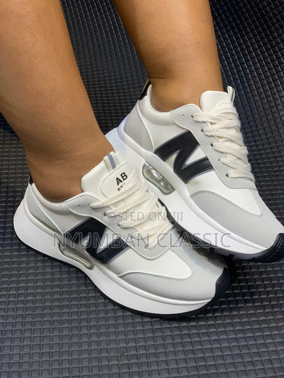 New Lock Women's Sneakers Shoes
