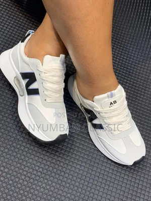 New Lock Women's Sneakers Shoes