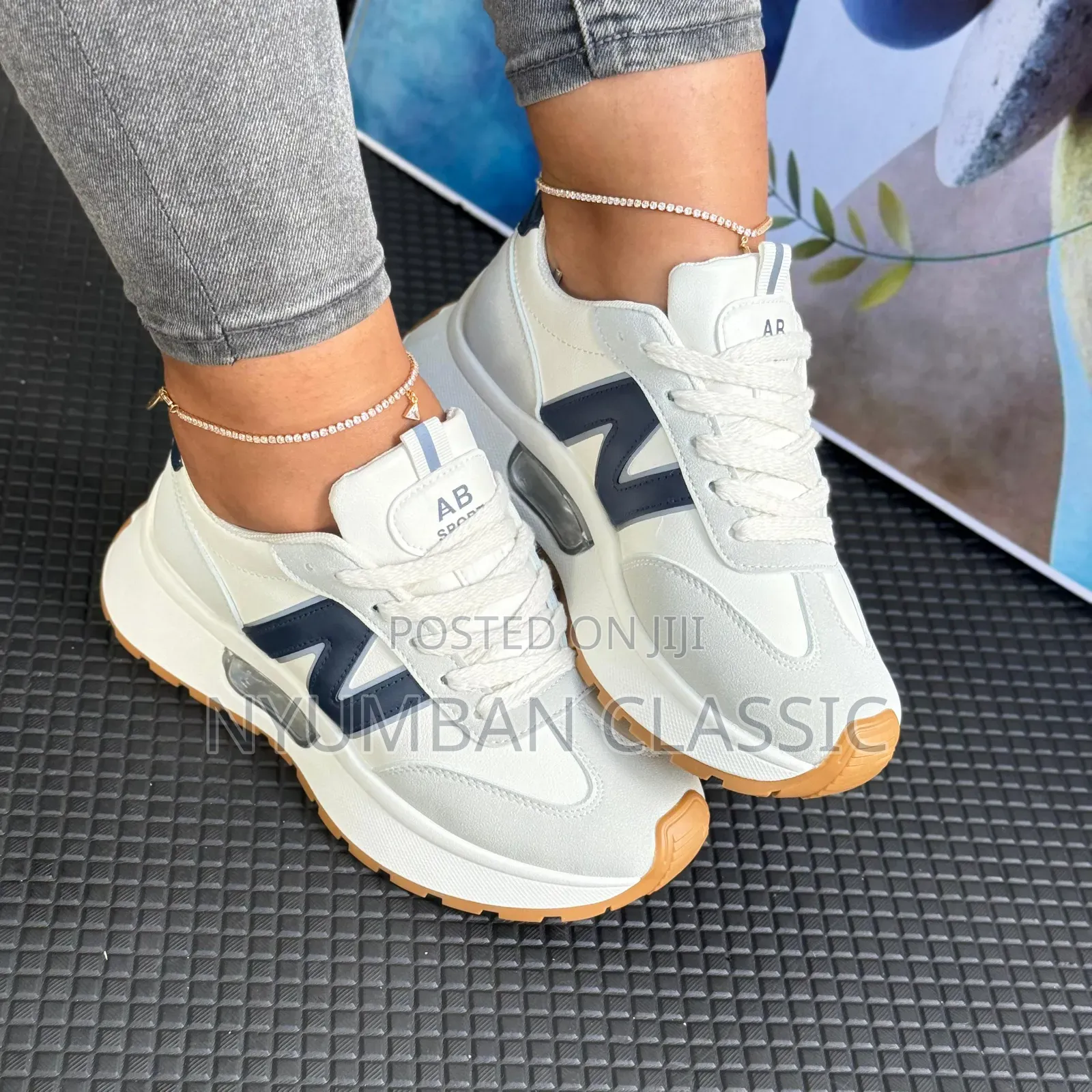 New Lock Women's Sneakers Shoes