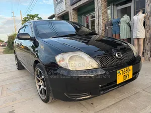 Toyota Corolla RunX 2001 Black