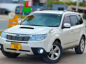 Subaru Forester 2009 White