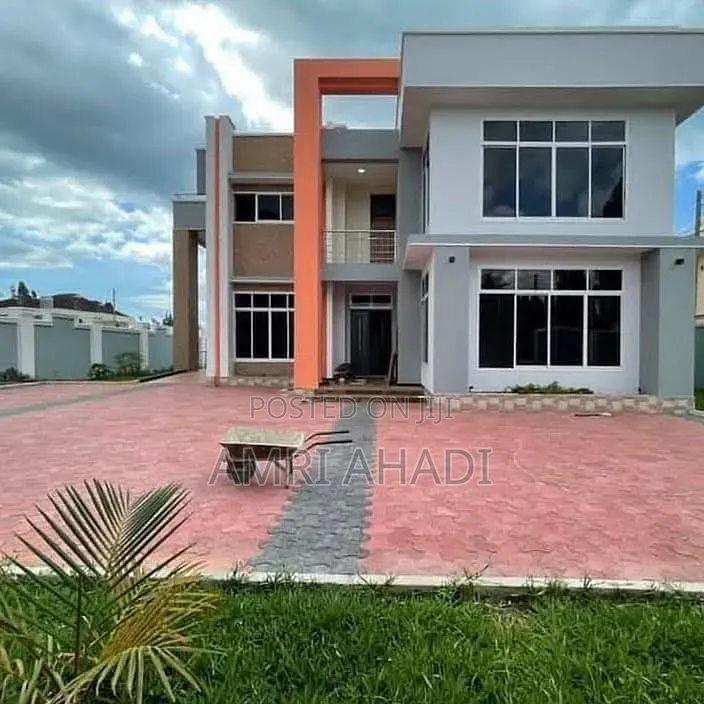 Furnished 2bdrm House in Msasani for rent
