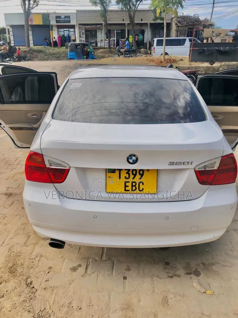 BMW 3 Series 2009