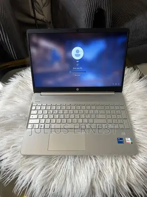 Laptop HP 15S 8GB Intel Core i7 HDD 512GB