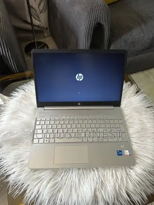 Laptop HP 15S 8GB Intel Core i7 HDD 512GB