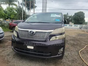 Toyota Alphard 2009 Maroon