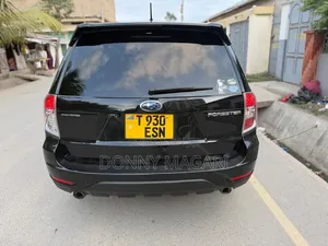 Subaru Forester 2010 Black