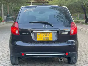 Mazda Verisa 2010 Brown