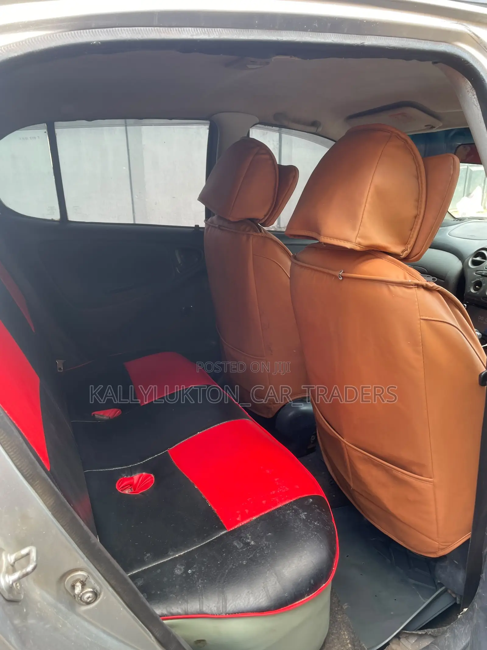 Toyota Vitz 2005 Silver