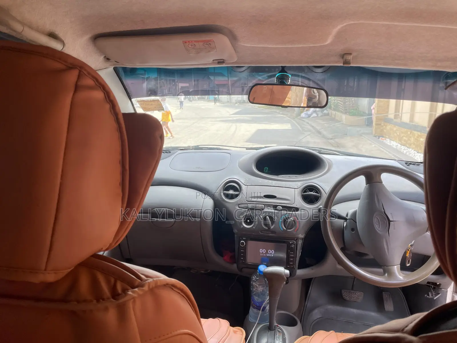 Toyota Vitz 2005 Silver