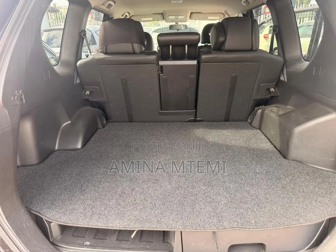Nissan X-Trail 2.0 Petrol FWD 2013 Black