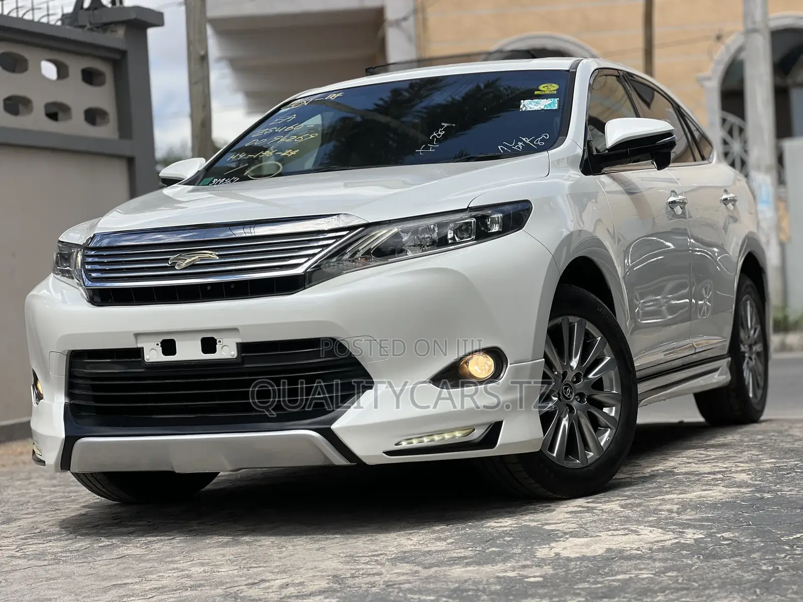Toyota Harrier 2016 White