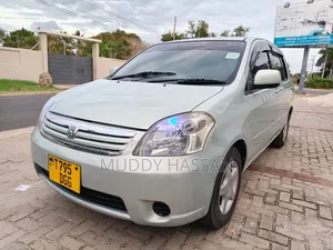 Toyota Raum 2005 Blue