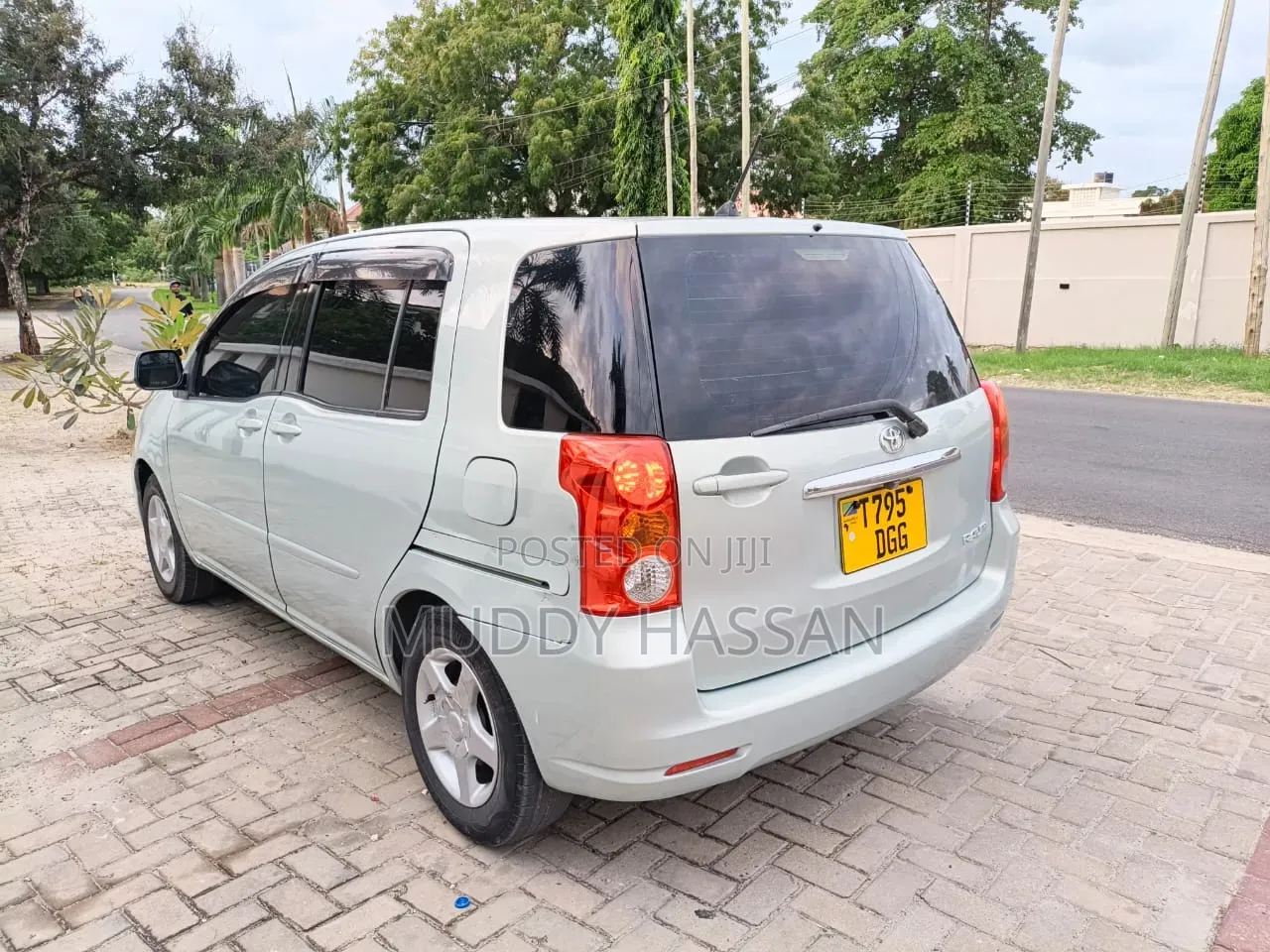 Toyota Raum 2005 Blue