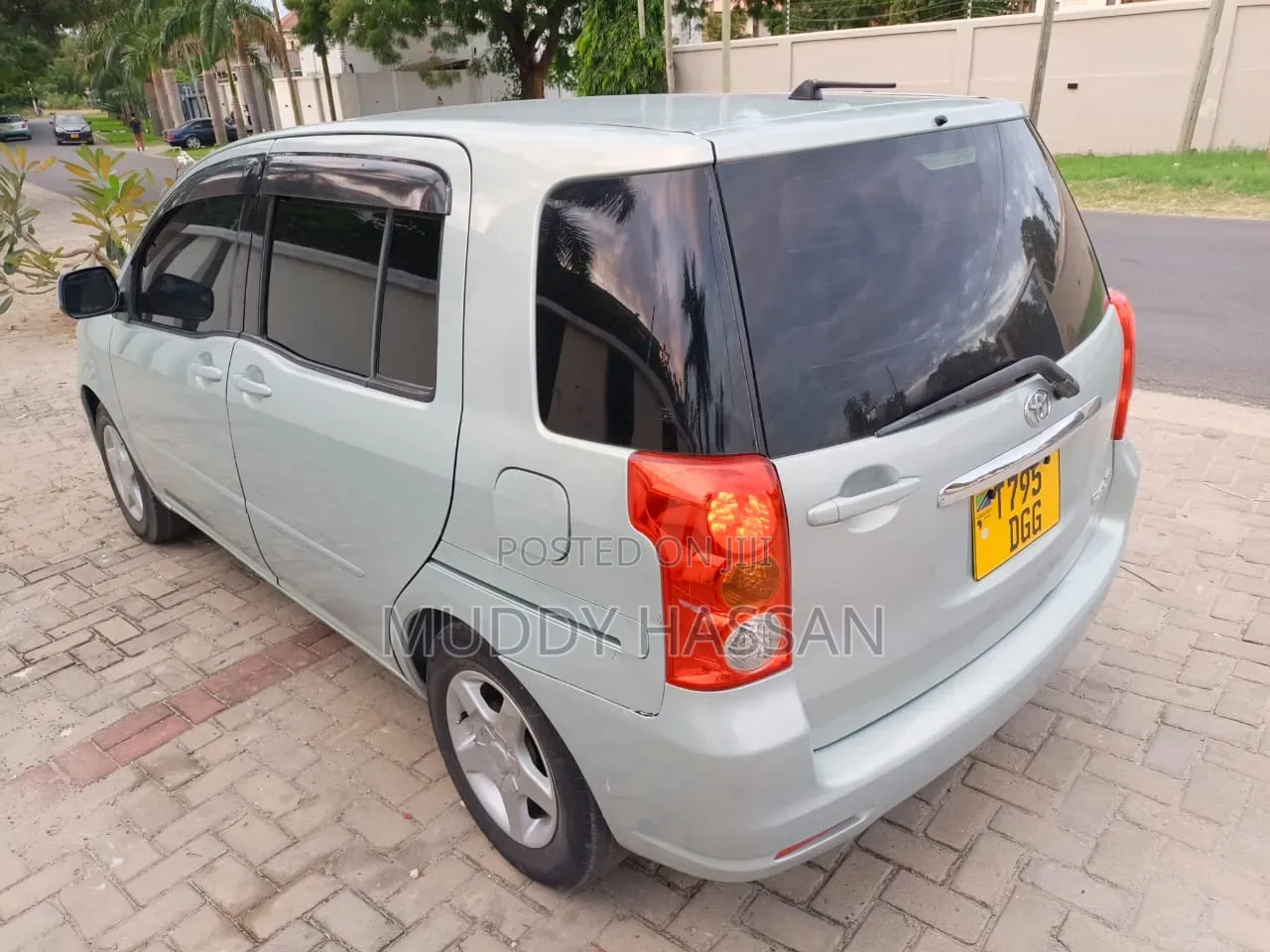 Toyota Raum 2005 Blue