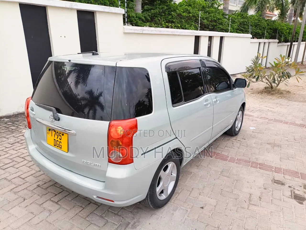 Toyota Raum 2005 Blue