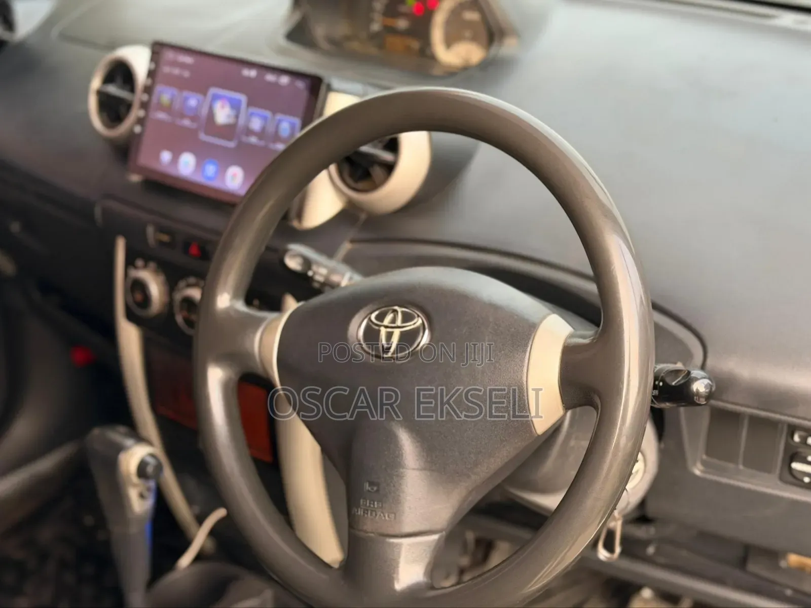 Toyota IST 2005 Silver