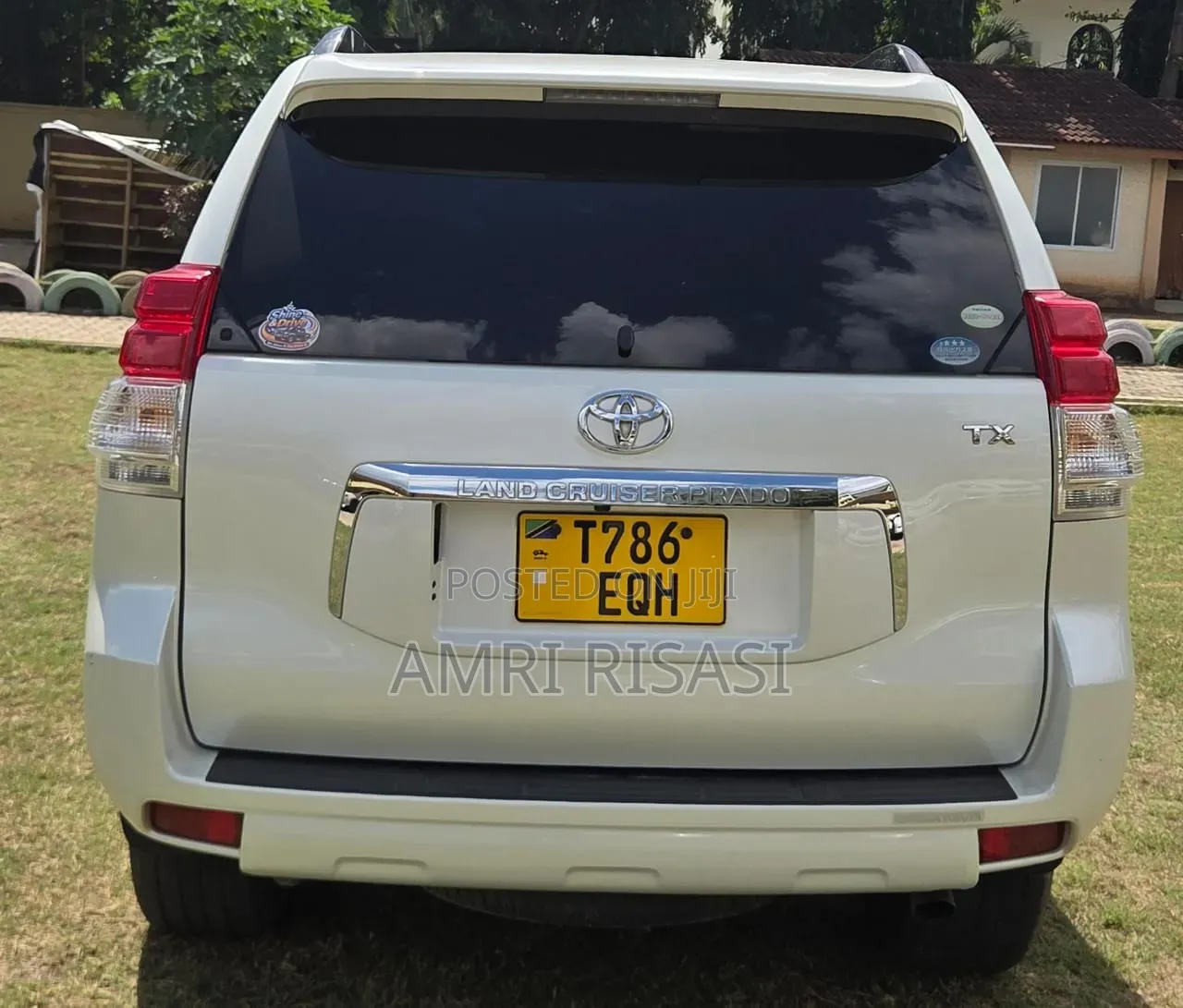 Toyota Land Cruiser Prado 2010 Silver