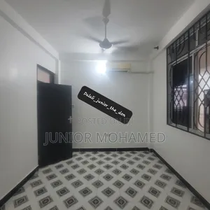 2bdrm Block of Flats in , Oyster Bay for rent