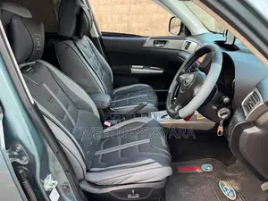 Subaru Forester 2010 Gray