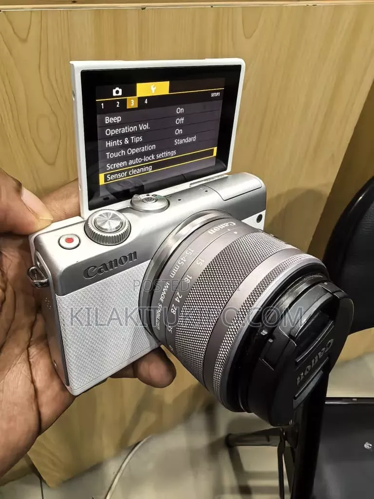 Canon Eos M100 Mirrorless Digital Camera With 15-45mm Lens