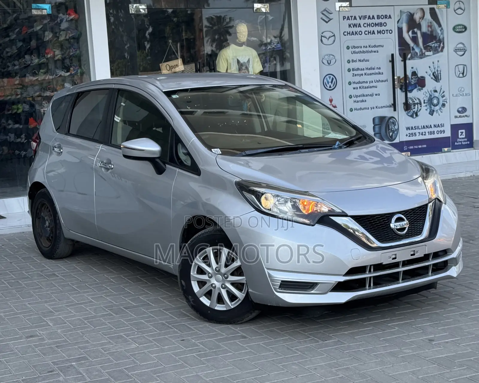 Nissan Note 1.6 Petrol 2017 Silver