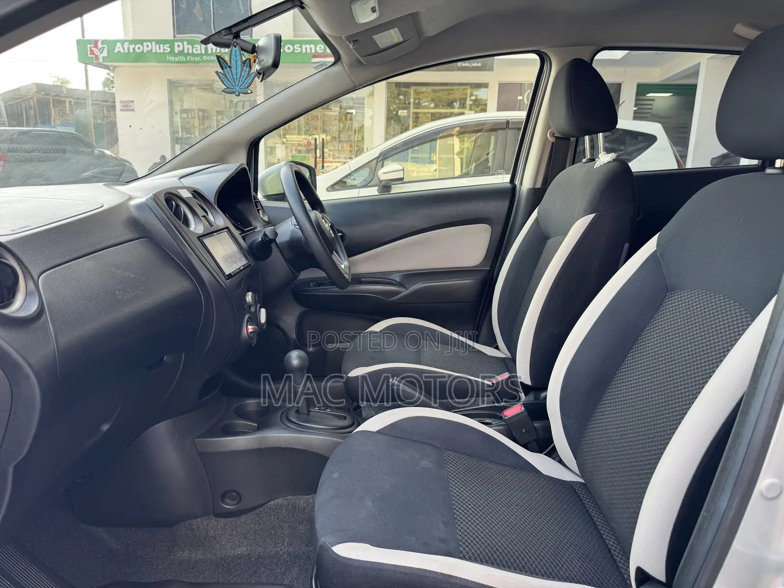 Nissan Note 1.6 Petrol 2017 Silver