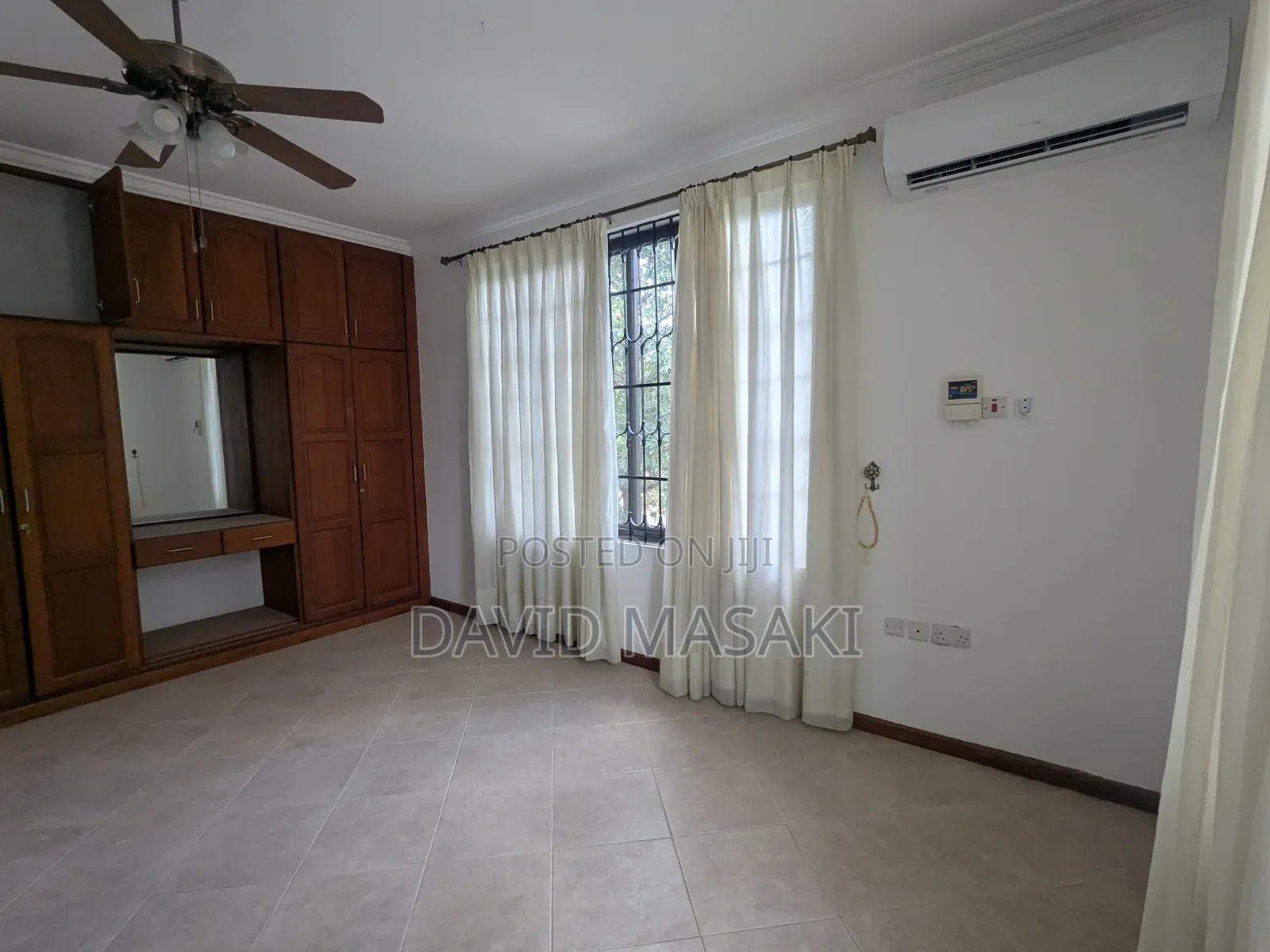 4bdrm Villa in Vilas I8, Masaki for rent